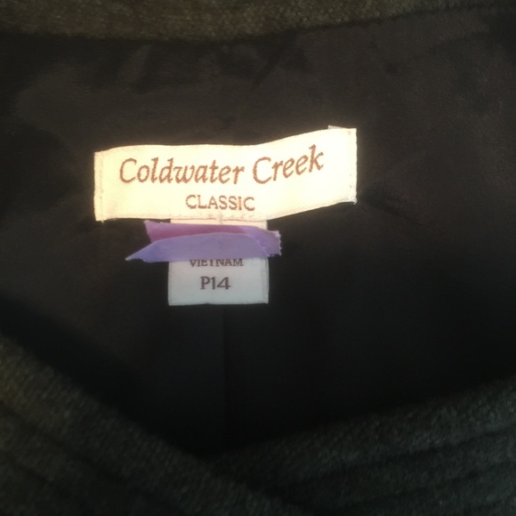 🌼 Asymmetrical zippered blazer 🌼 - Picture 4 of 6